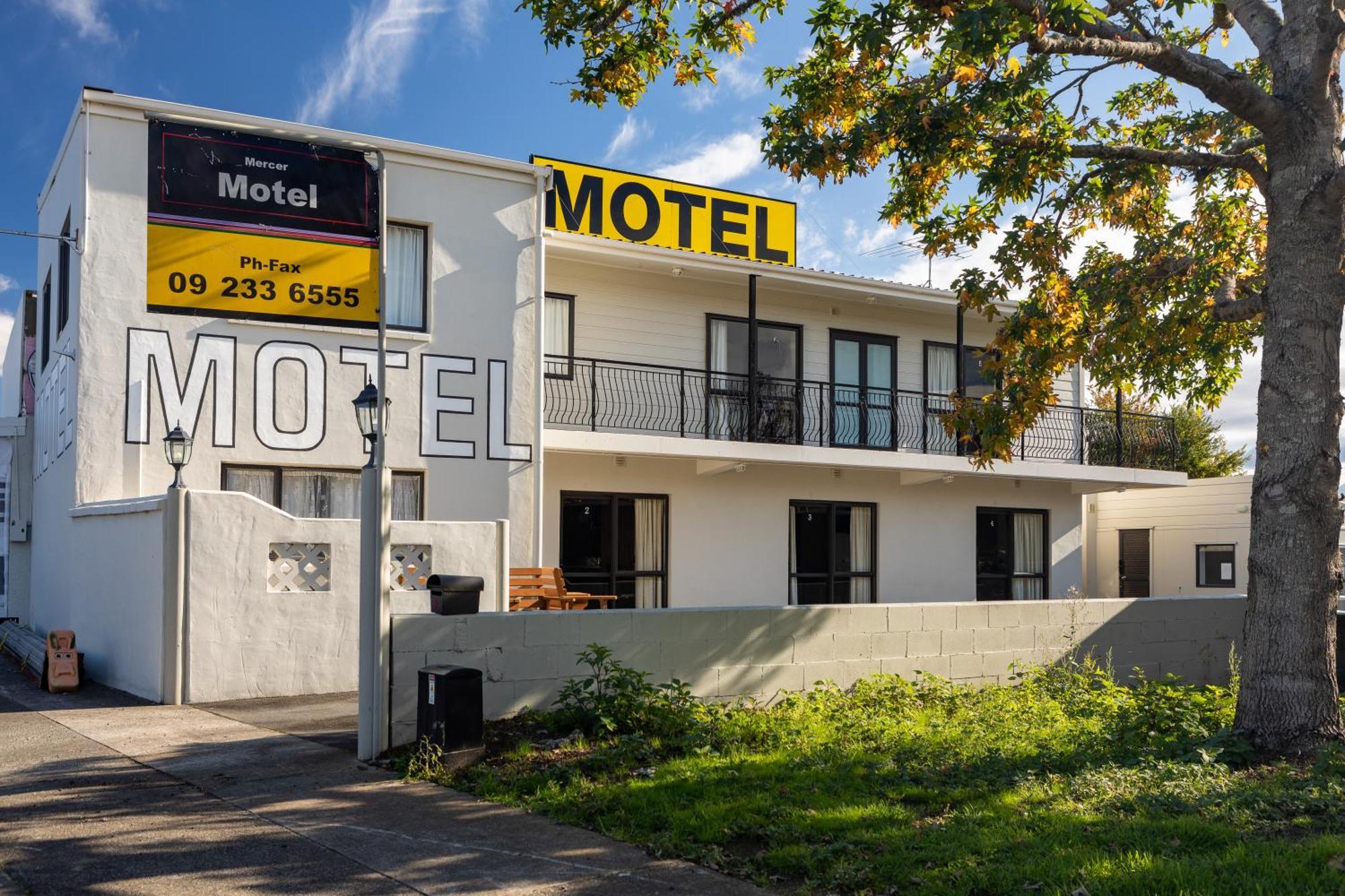 Mercer Motel Motel